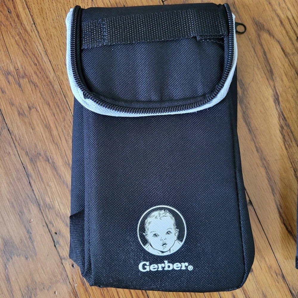 Gerber Baby Insulated Bottle Bag Pouch Portable Diaper Changing‎ Pad
